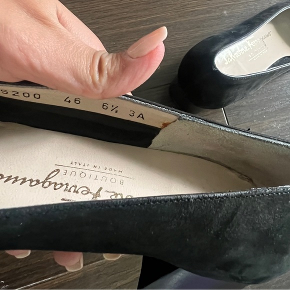 Ferragamo heels - Picture 5 of 6